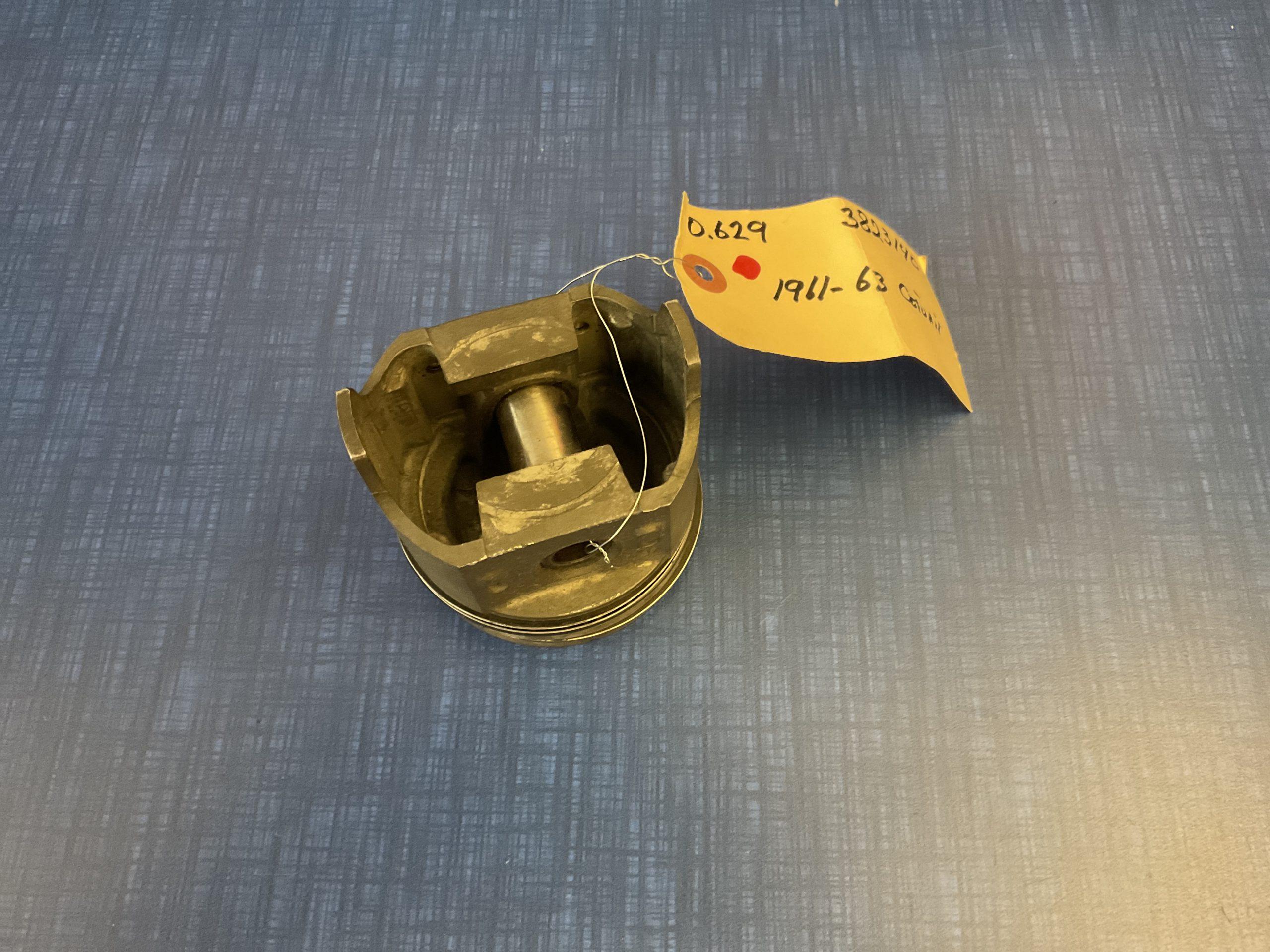 1961 1963 Chevrolet Corvair NOS Engine Piston With Pin & Ring Set GM Casting 3823140