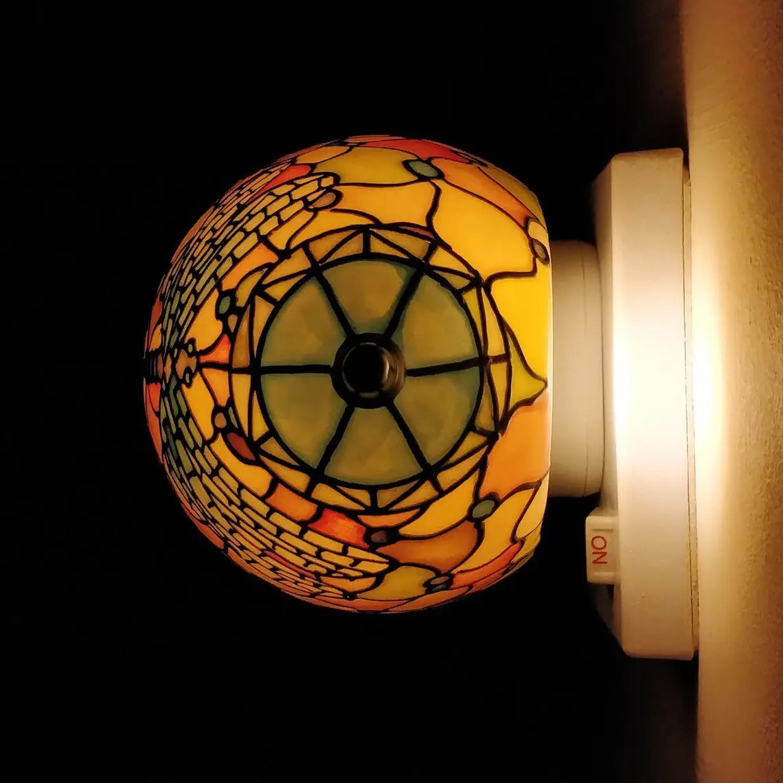 Decorative Plug In Night Light Dragonfly Design