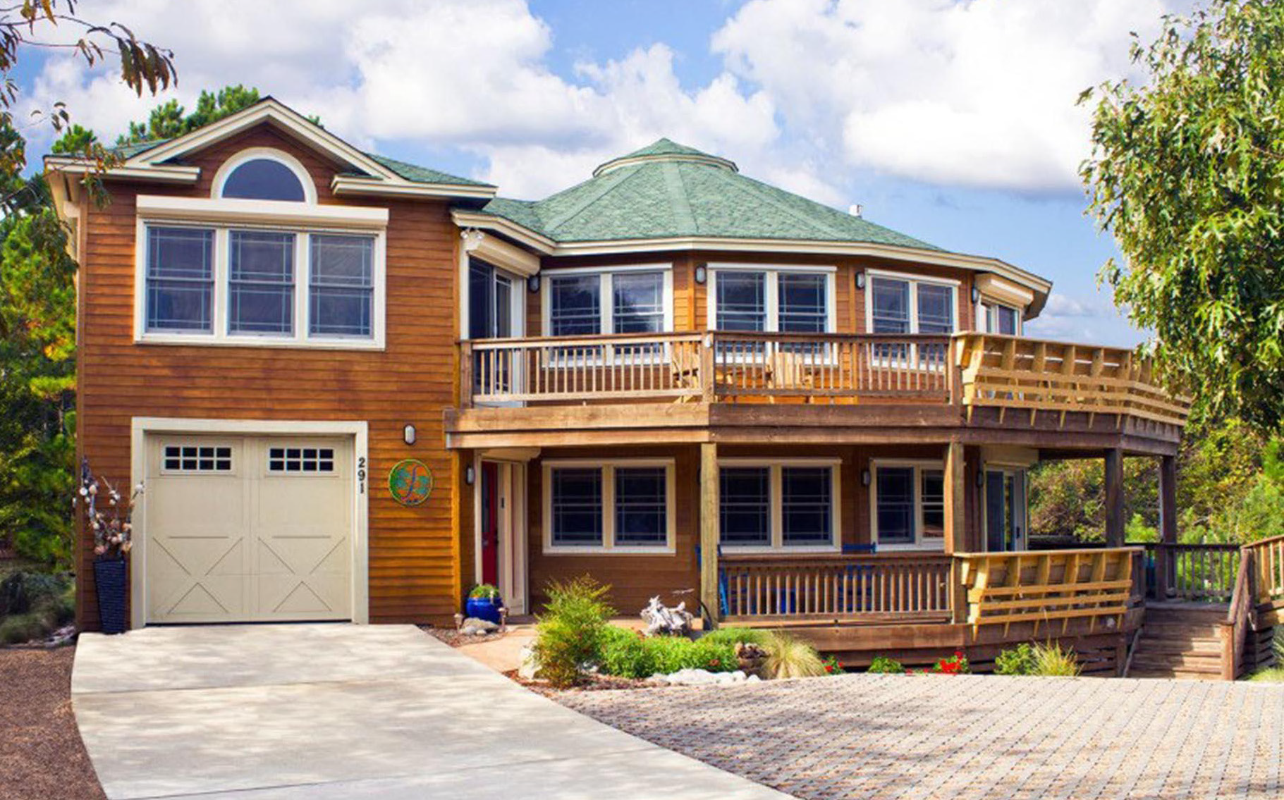 BUILDING HURRICANE PROOF - Olè Decor