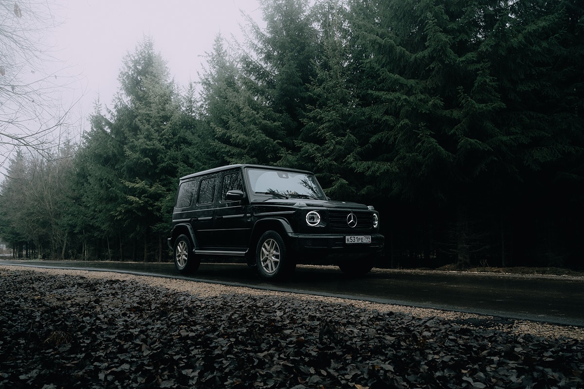 Luxury car rental Switzerland OLINID