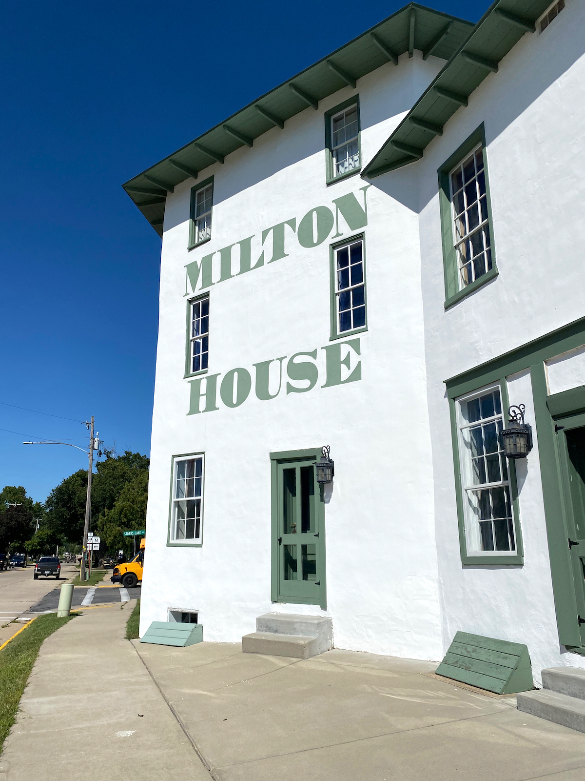 MiltonHouseMuseum4_2022 Olio in Iowa