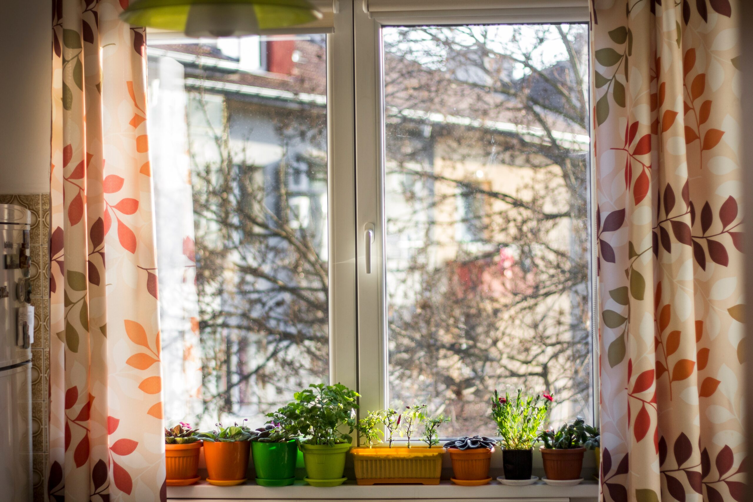 Window Soundproofing Film Everything You Need To Know Olive Coco Mag