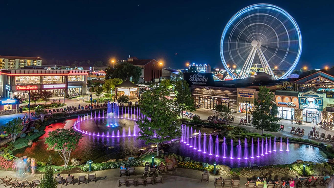 Things to do in Pigeon Tennessee OllieM Travel Wise