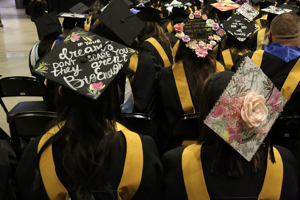 Fall 2017 Commencement Worden School of Social Service