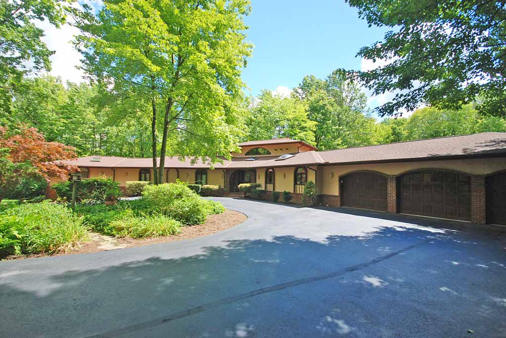 Brecksville Ranch For Sale 6.4 Acres 10350 Snowville Road Olsen Ziegler Realty