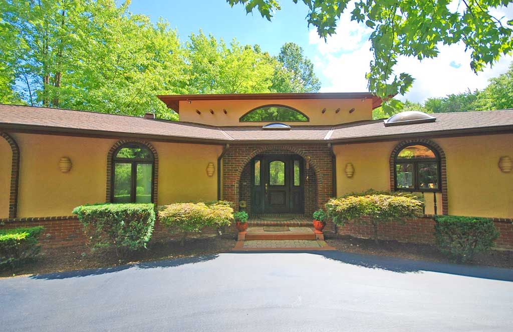 Brecksville Ranch For Sale 6.4 Acres 10350 Snowville Road Olsen Ziegler Realty