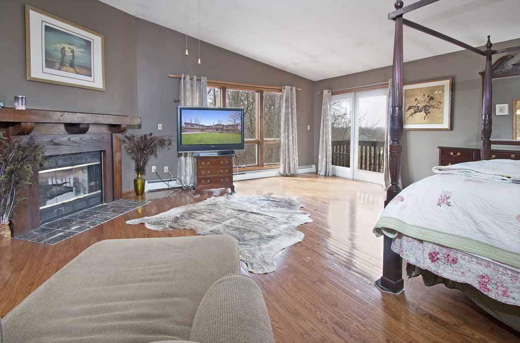 7490 Brandywine Road, Hudson OH 44236 Olsen Ziegler Realty