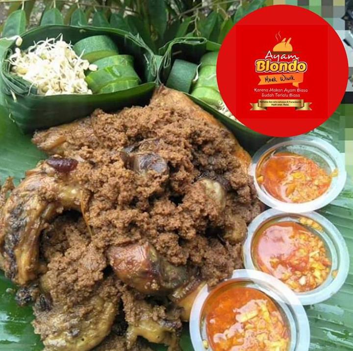 Ayam Blondo Mbak Wiwik ; Karena Makan Ayam Biasa Sudah