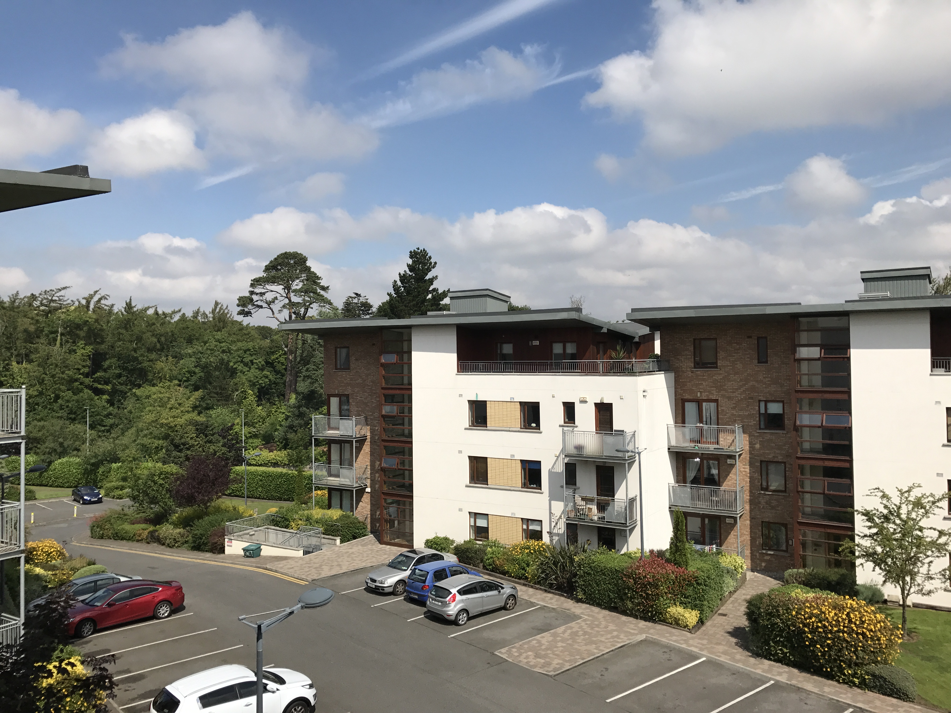 Grange House, Taylors Hill, Rathfarnham, Dublin 16 LET & MANAGED OMD