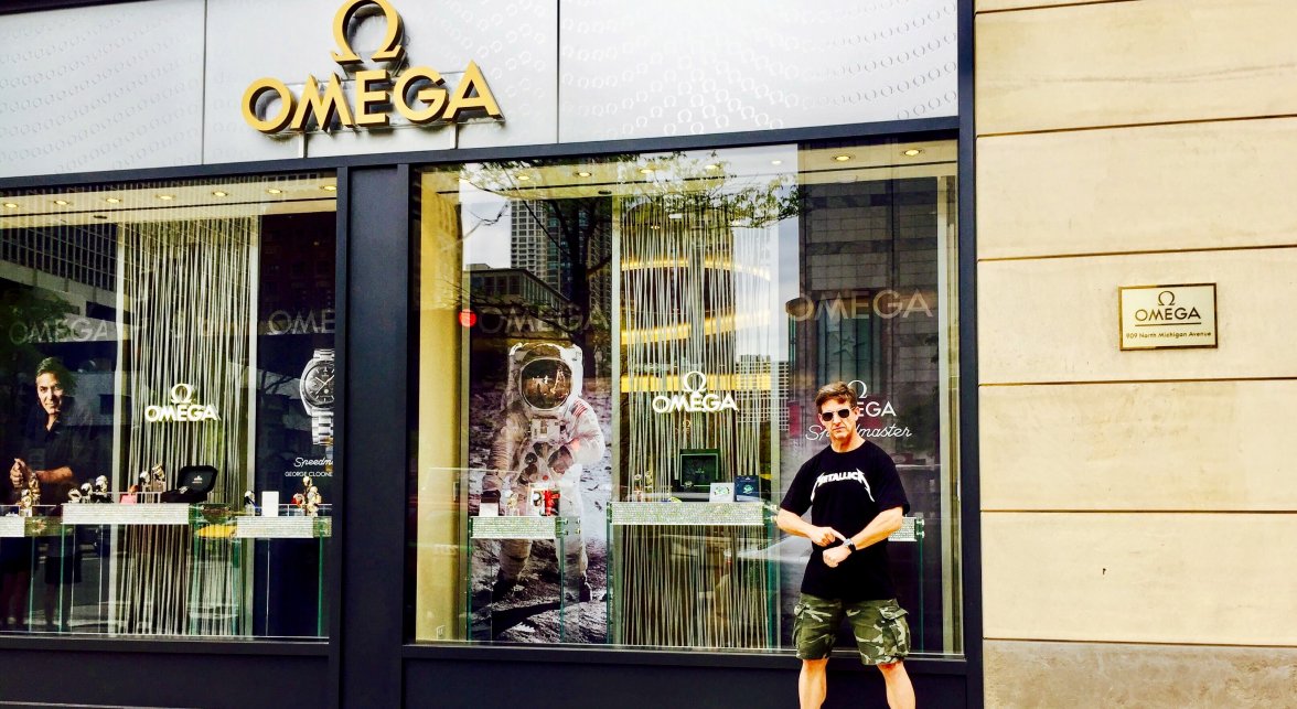 Show what goods you received at your local omega boutique holiday party? Omega Forums