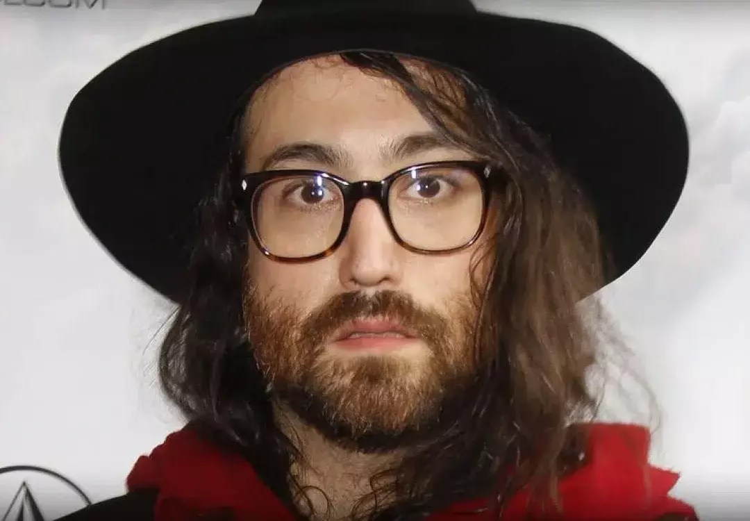 Sean Lennon Wiki Biography, Birthday, Height, Net Worth, Family