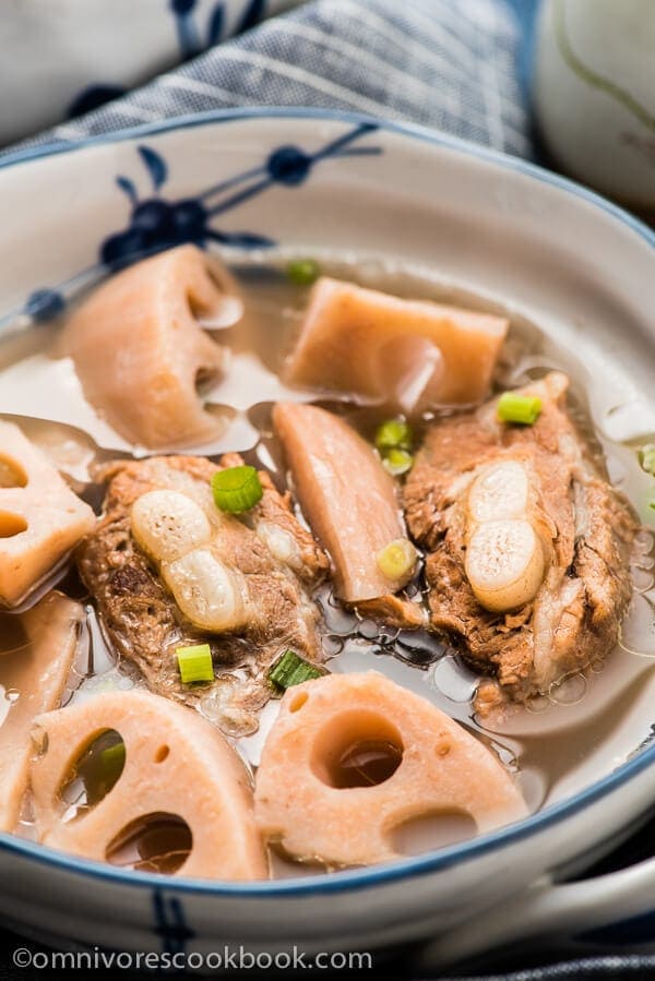 Lotus Root Soup With Pork Ribs (排骨莲藕汤) Omnivore's Cookbook