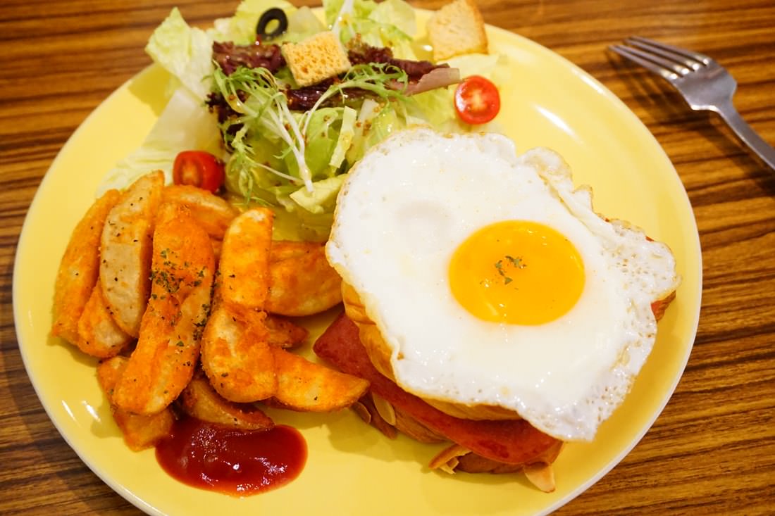 【台北中正美食】Labu café || 捷運東門站＂早午餐＂提供插座