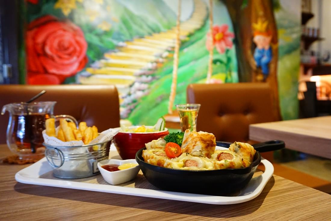 (2019.6暫停營業)【新北永和早午餐】York約克早午餐 || 永安市場站＂鐵鍋牽絲捲餅