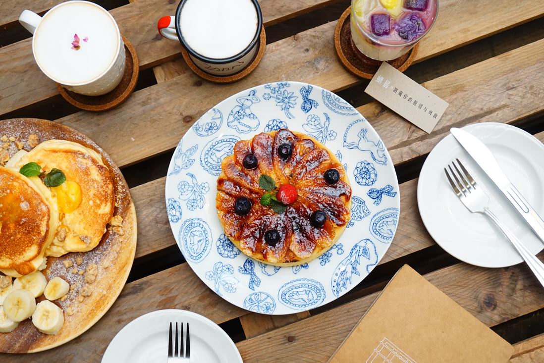 【高雄鼓山美食】Sojourner Cafe 蝸居咖啡 || 高雄巨蛋站＂搖晃舒芙蕾