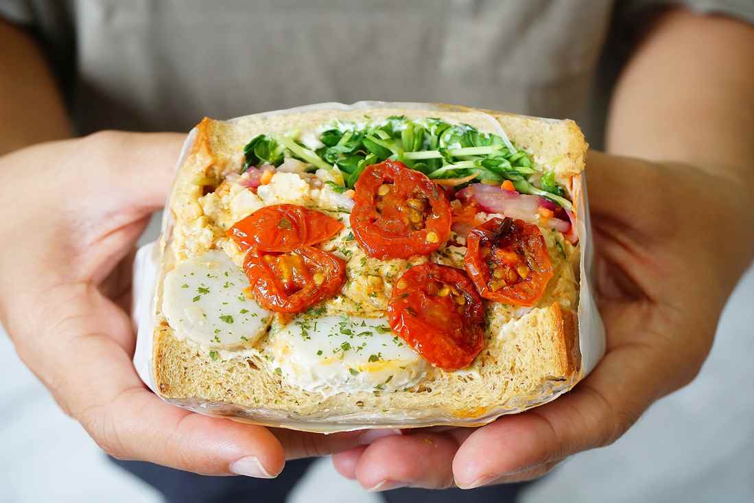 【台北中山早午餐】方方サンドイッチ || 超佛心爆料冷吐司三明治