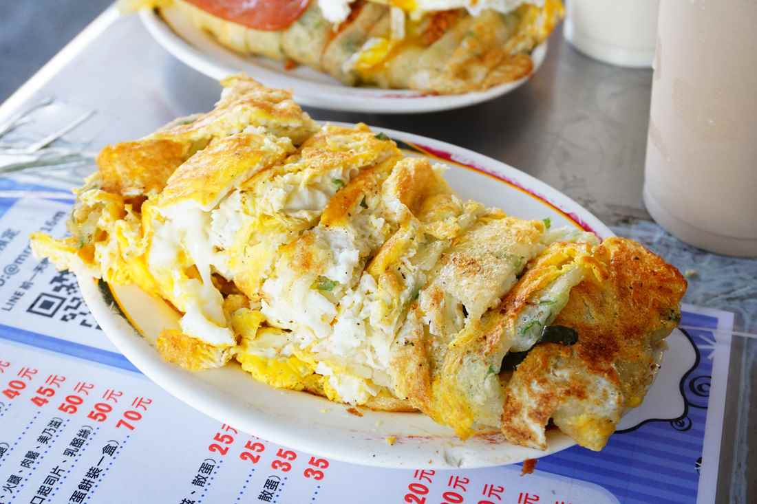 【台中北區早午餐】一心蛋餅 || 一中街古早味排隊早餐