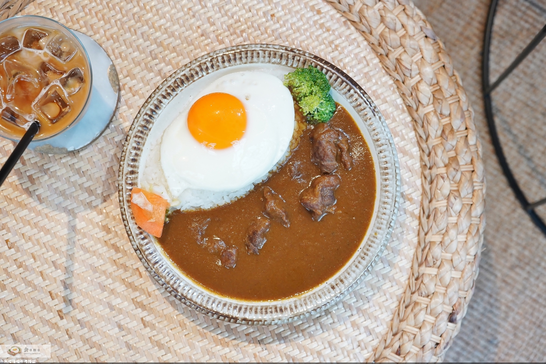 【台北大同美食】好啊 || 雙連捷運站＂限量抹茶甜點 X 牛肋條咖哩飯＂舒適下午茶咖啡館