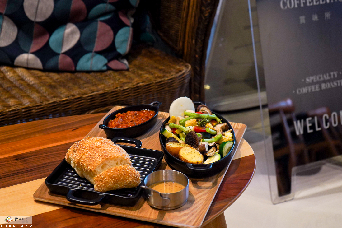 【高雄三民早午餐】咖啡林咖啡 || 歐式復古風＂不限時咖啡館早午餐