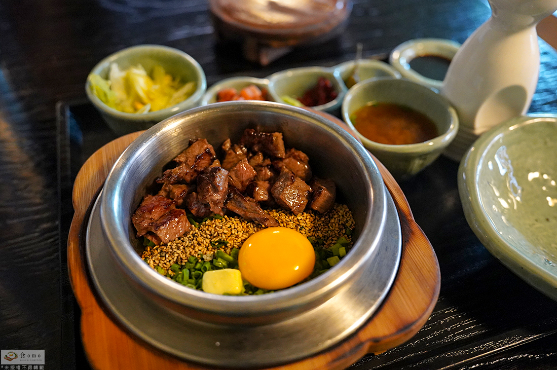 【韓國 | 首爾 美食】Solsot 聖水店 솔솥 성수점 || 聖水洞站必吃＂最夯排隊釜飯＂牛肉排釜飯