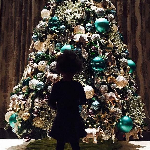 Blue Ivy's Christmas Tree, Same Tree on 7/11