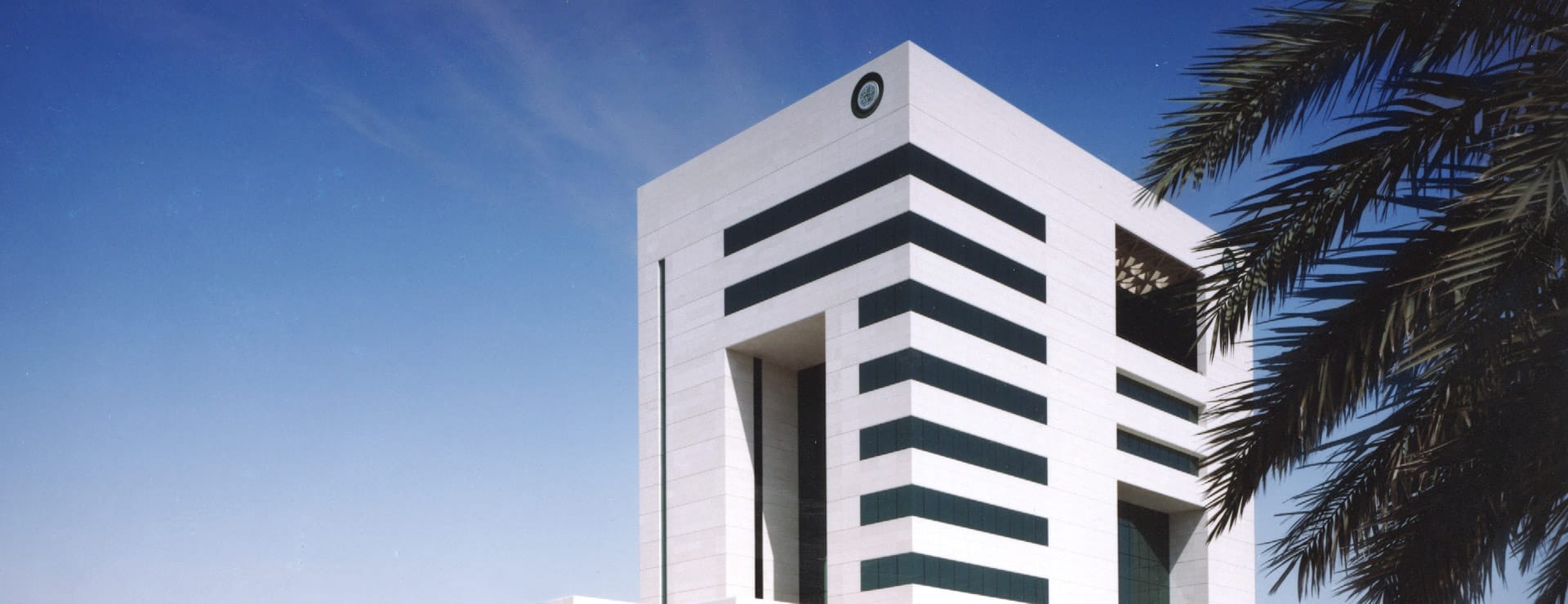 5340SaudiBritishBank Omrania