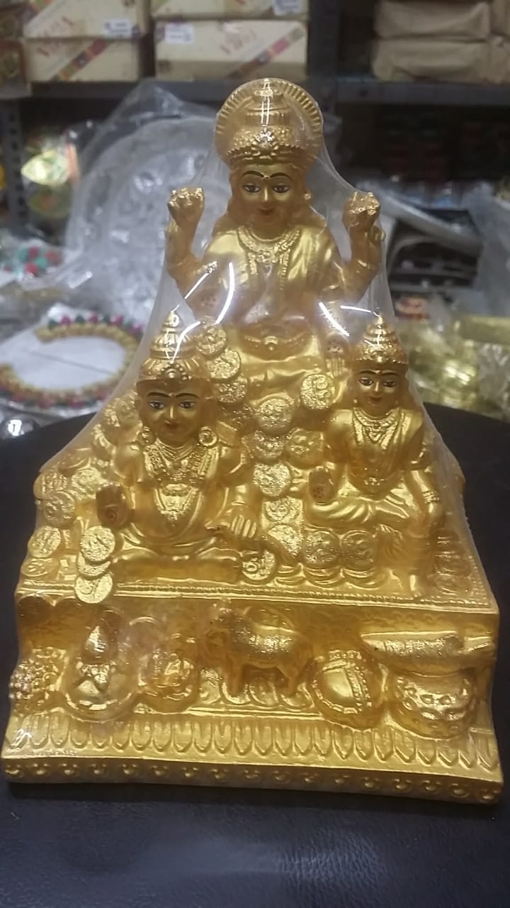 Laxhmi Kubera statue Om saravana Bhava Mart