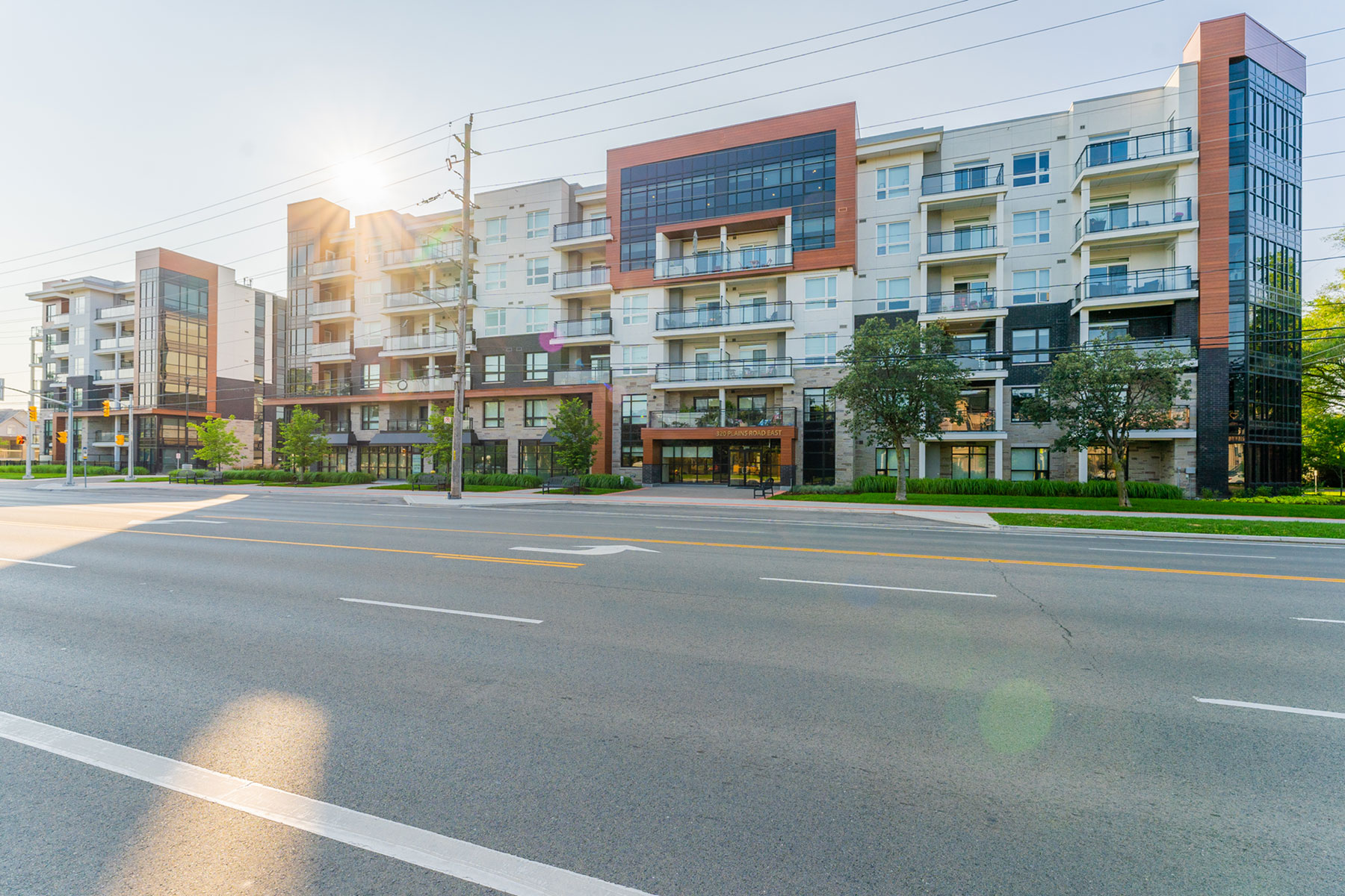 Affinity Condominiums VanMar Constructors Inc.