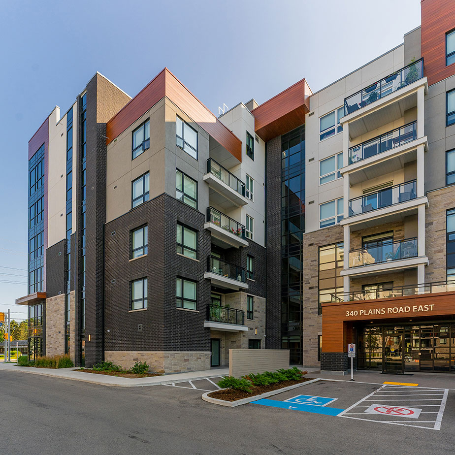 Affinity Condominiums VanMar Constructors Inc.