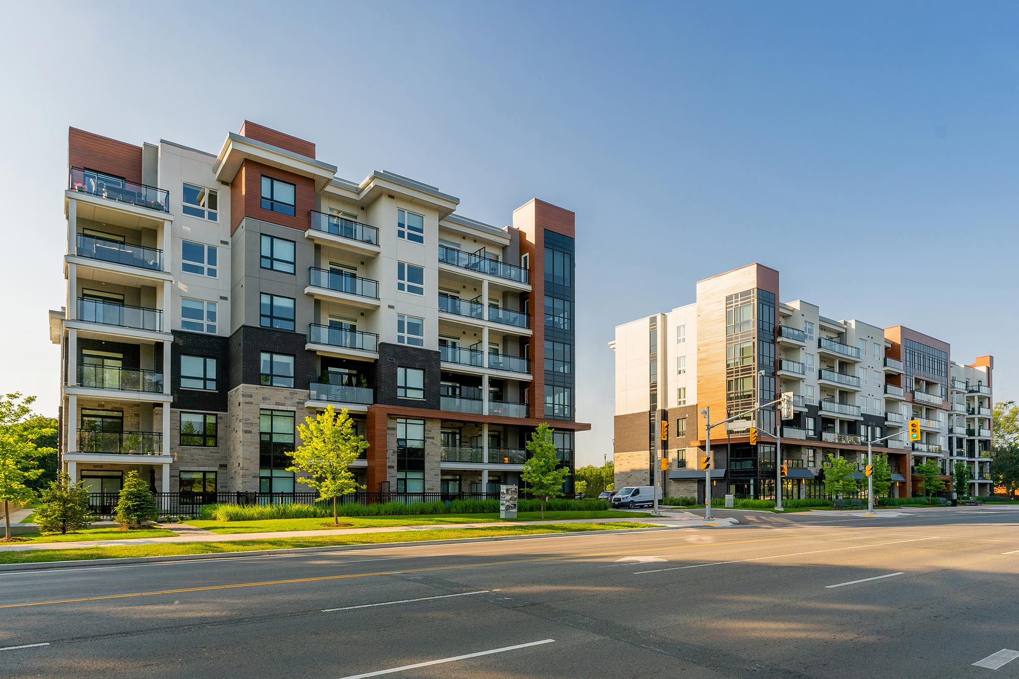 Affinity Condominiums VanMar Constructors Inc.