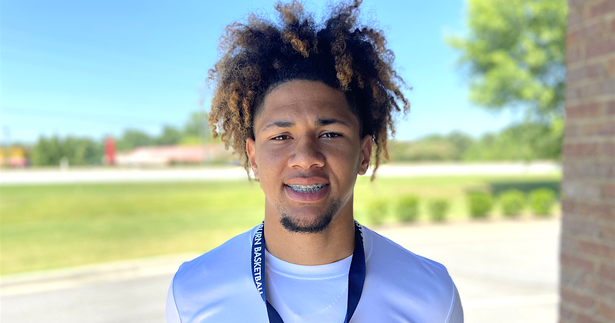 Tre Donaldson commits to play football, basketball for Auburn Tigers