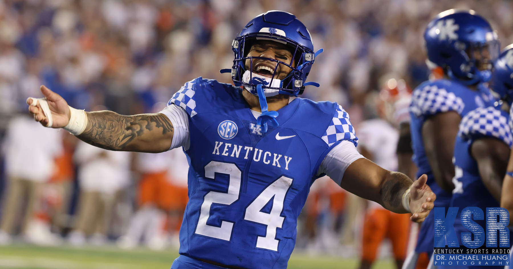 Kentucky Football Uniforms vs. Mississippi State Revealed