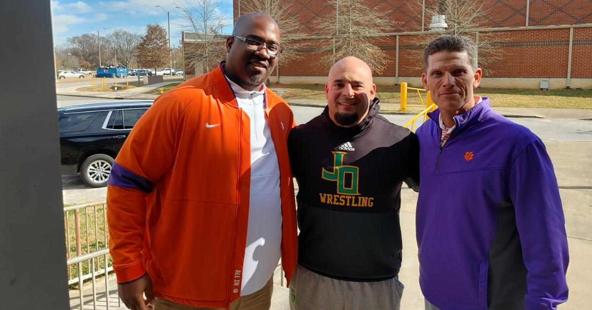 Brent Venables Details on Clemson DC recruiting in Alabama Wednesday