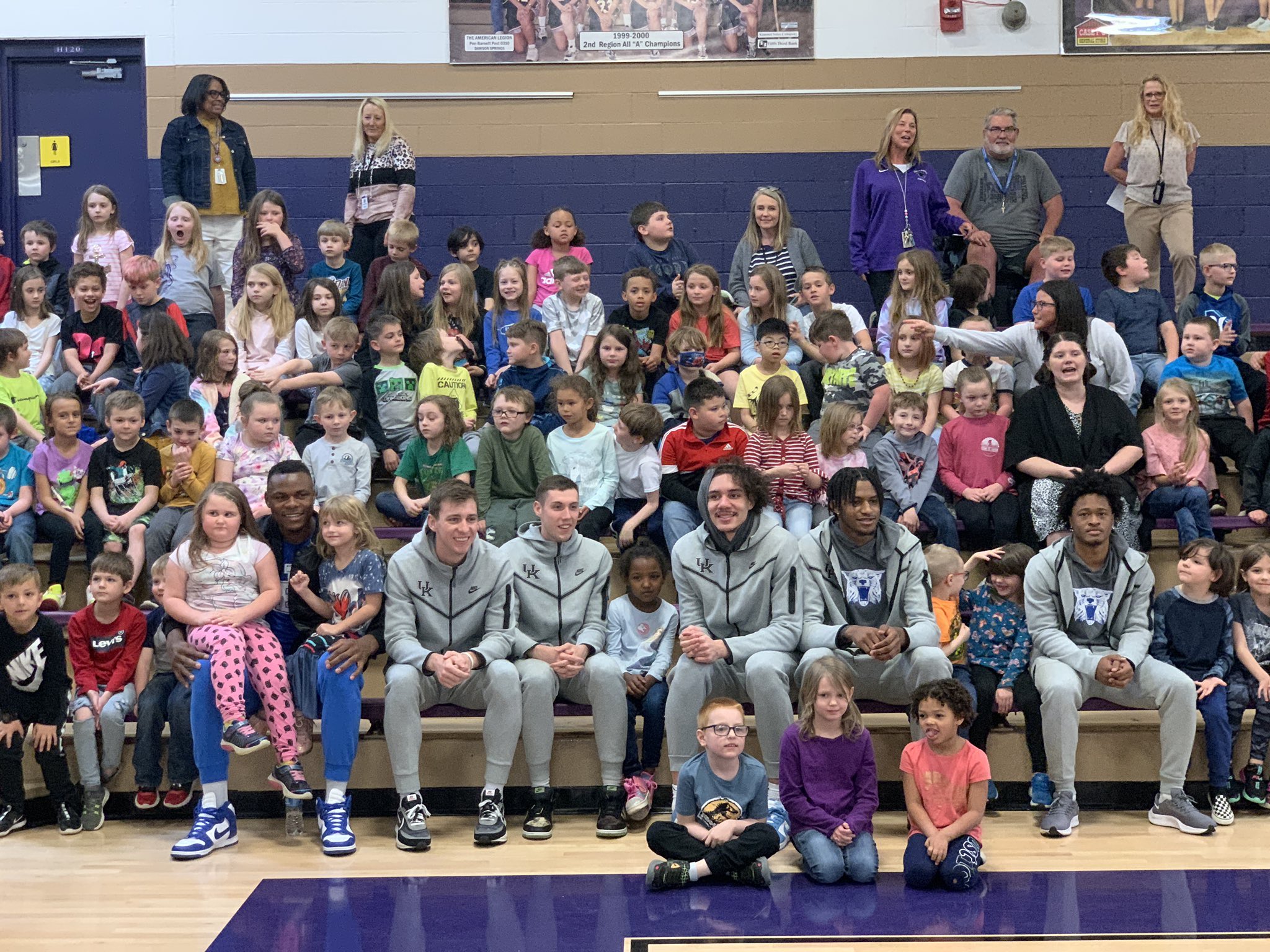 John Calipari, Kentucky players make surprise visit to Dawson Springs On3