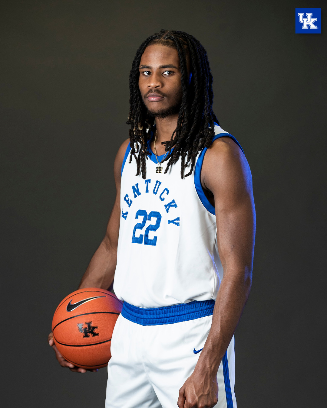 LOOK Kentucky Basketball unveils Bahamas uniforms