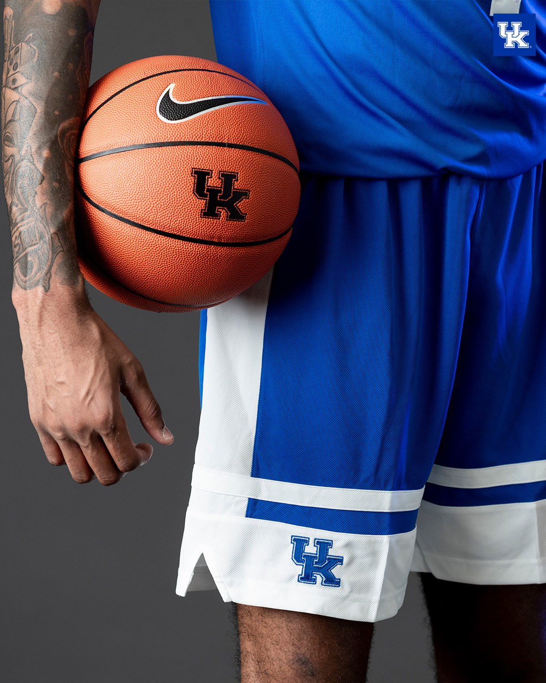 LOOK Kentucky Basketball unveils Bahamas uniforms On3