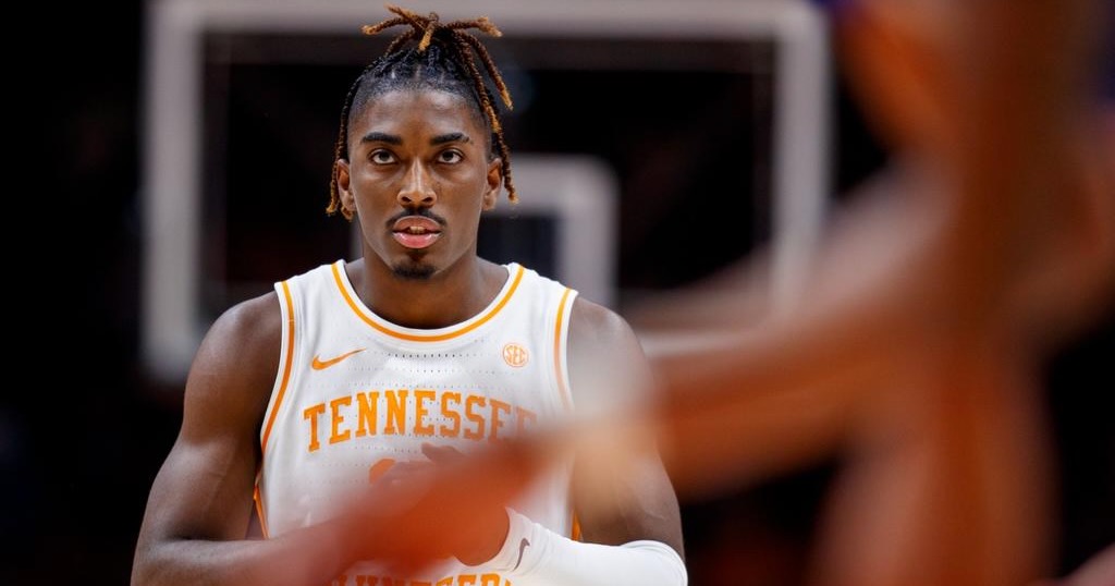 Jahmai Mashack shares Tennessee's mindset against Arizona offense On3