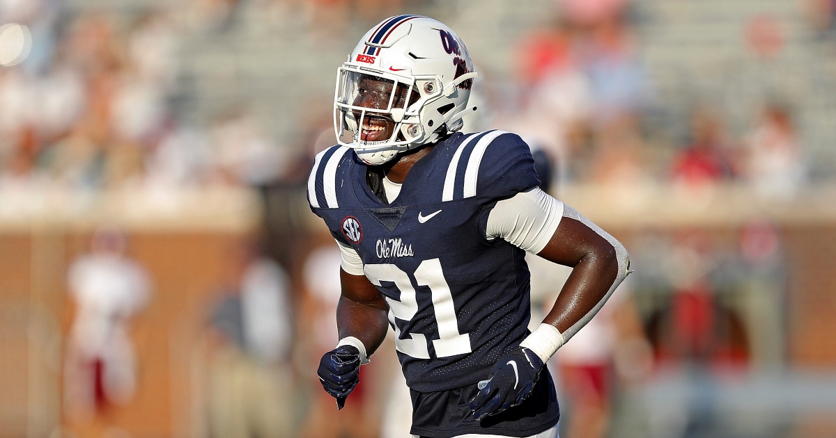 AJ Finley discusses the NFL feedback he's received as draft decision