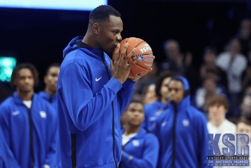 Oscar Tshiebwe tabbed to Wooden Award Midseason Top 25 Watch List