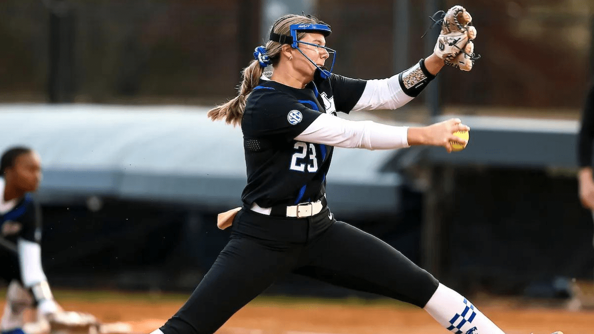 Kentucky Softball Rallies in Home Opener to Beat Dayton 54
