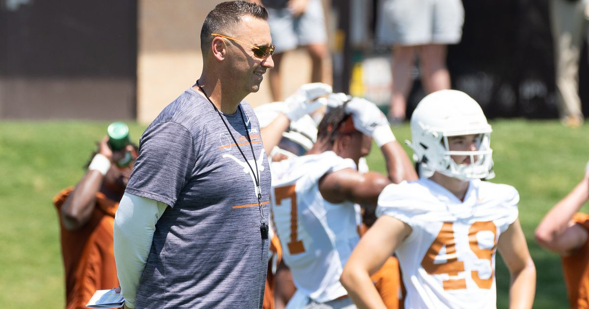 On Texas Football Rick Neuheisel and Chris Childers talk Sark and the