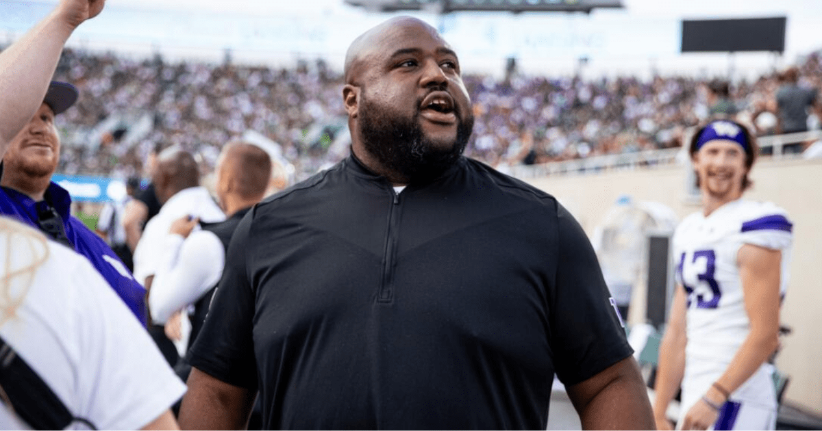 Great update Alabama football formally declares Courtney as the