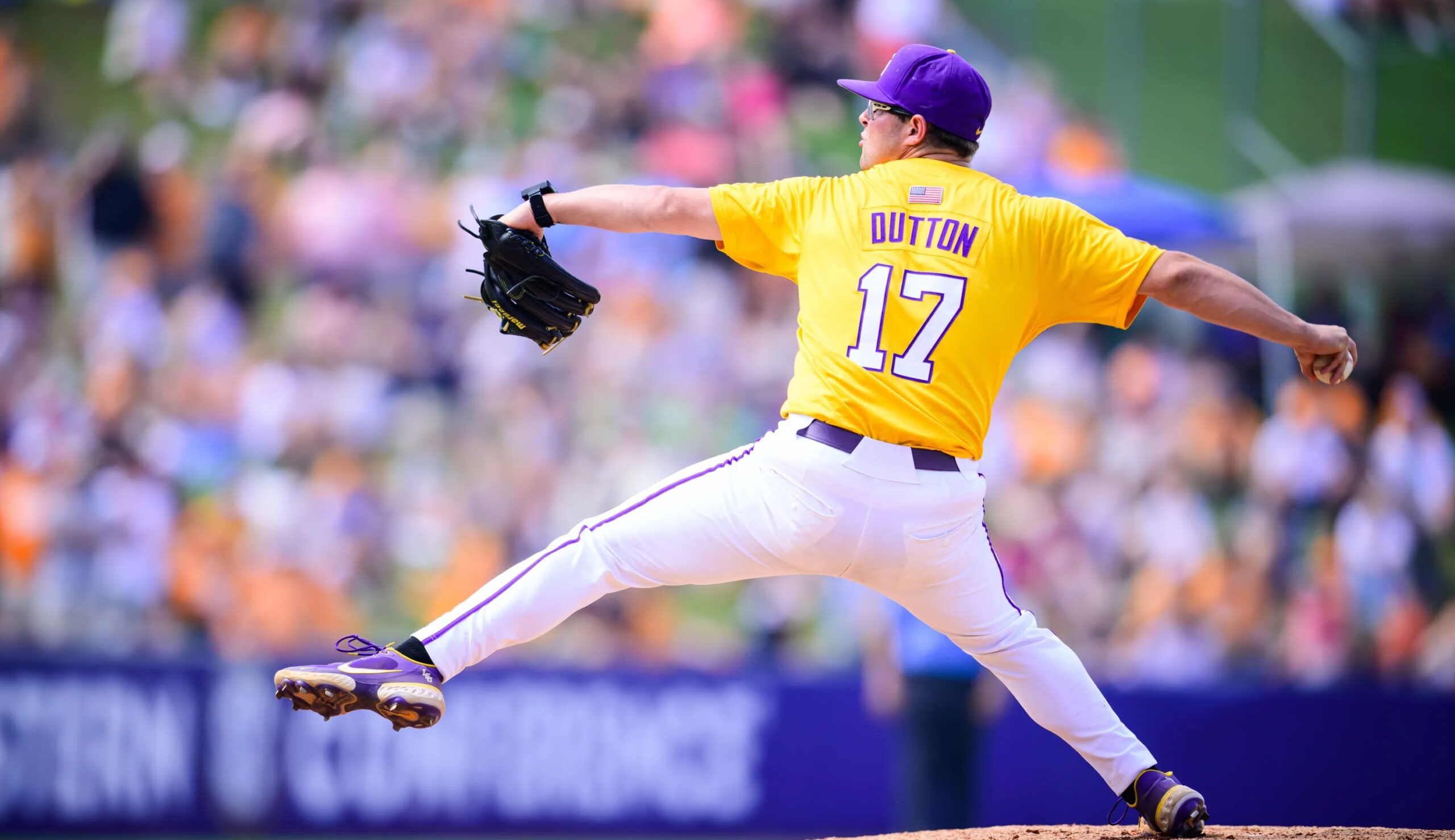 LSU's pitching situation for Monday's game vs. North Carolina On3