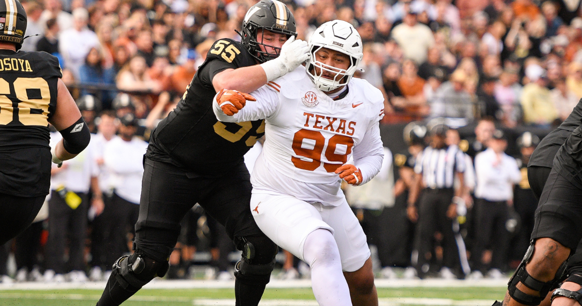 Top PFF grades from No. 5 Texas' 2724 win over Vanderbilt On3