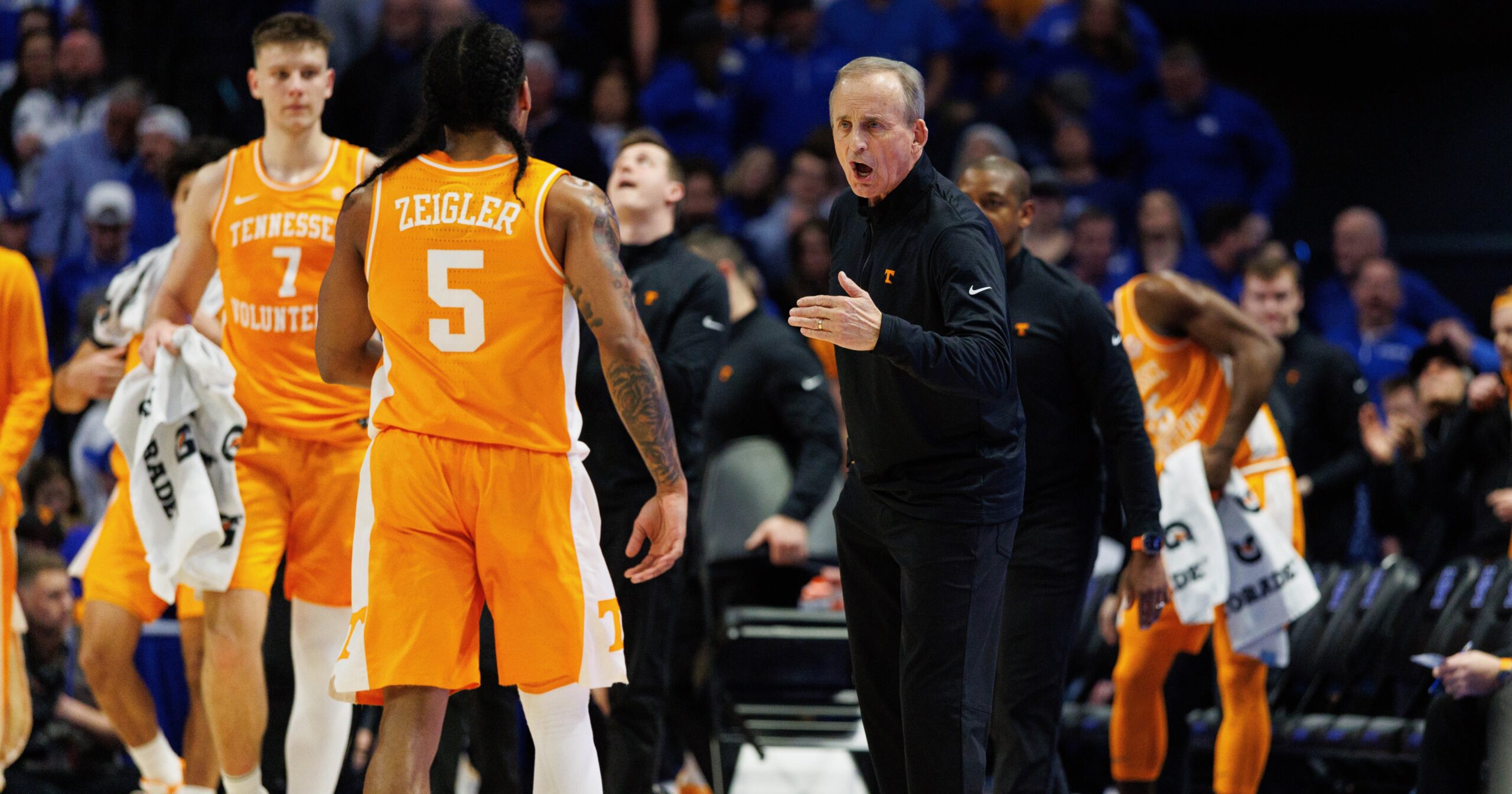 ESPN experts pick Tennessee to beat Kentucky in Sweet 16(03)