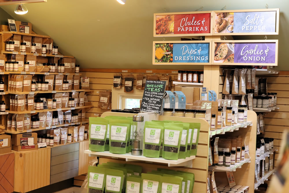 Summer Fun, Food, and Shopping at Peddler's Village Better Living