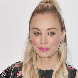 Kaley Cuoco in Hot GIFs – Celebrity Wiki -> onceleb.wiki