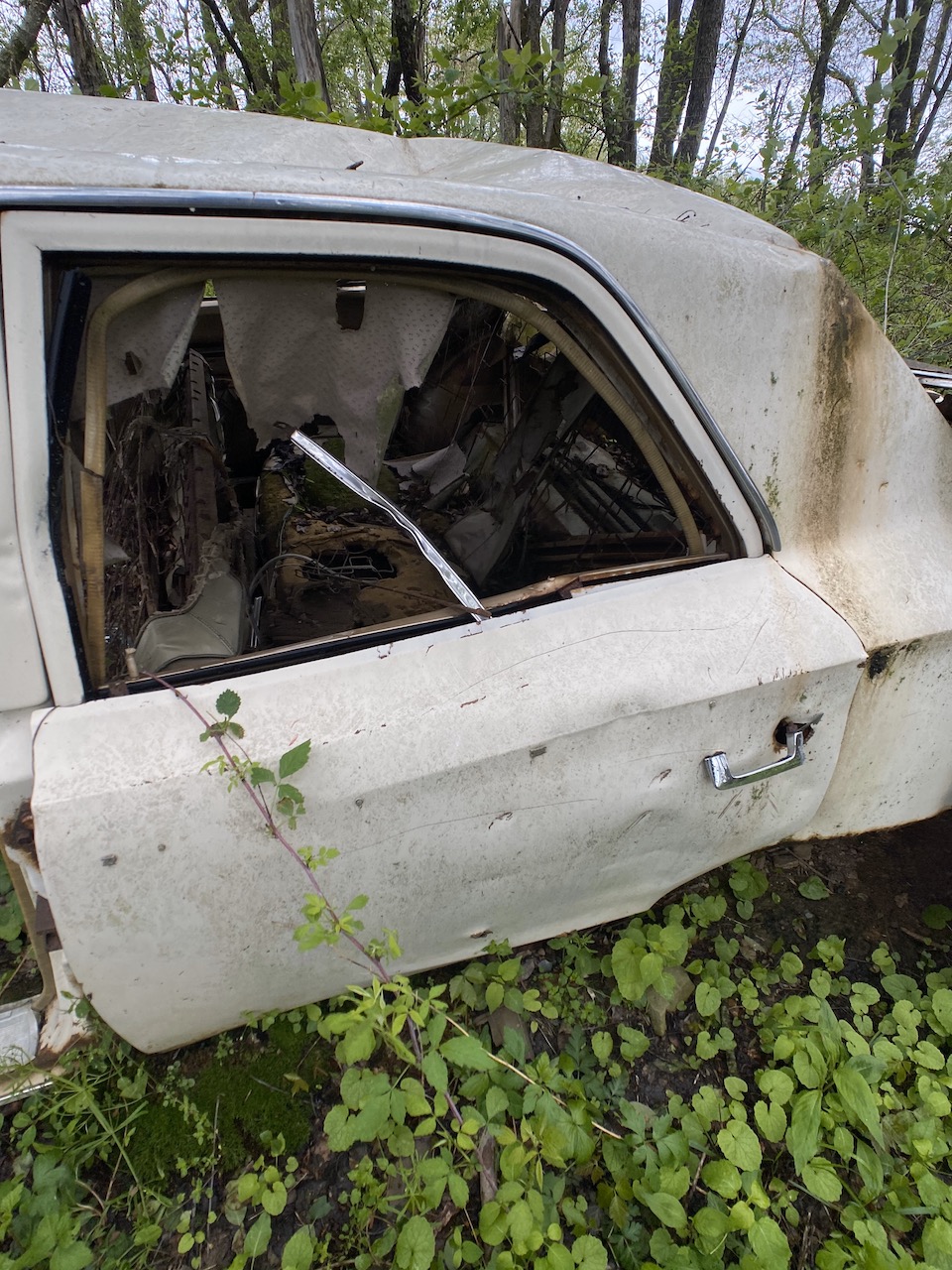 Bullet Holes in Car How to Repair • Road Sumo