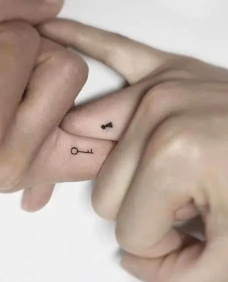 Lesbian Tattoos: 21+ Best Queer & Lesbian Tattoo Ideas 564_x_455_webp