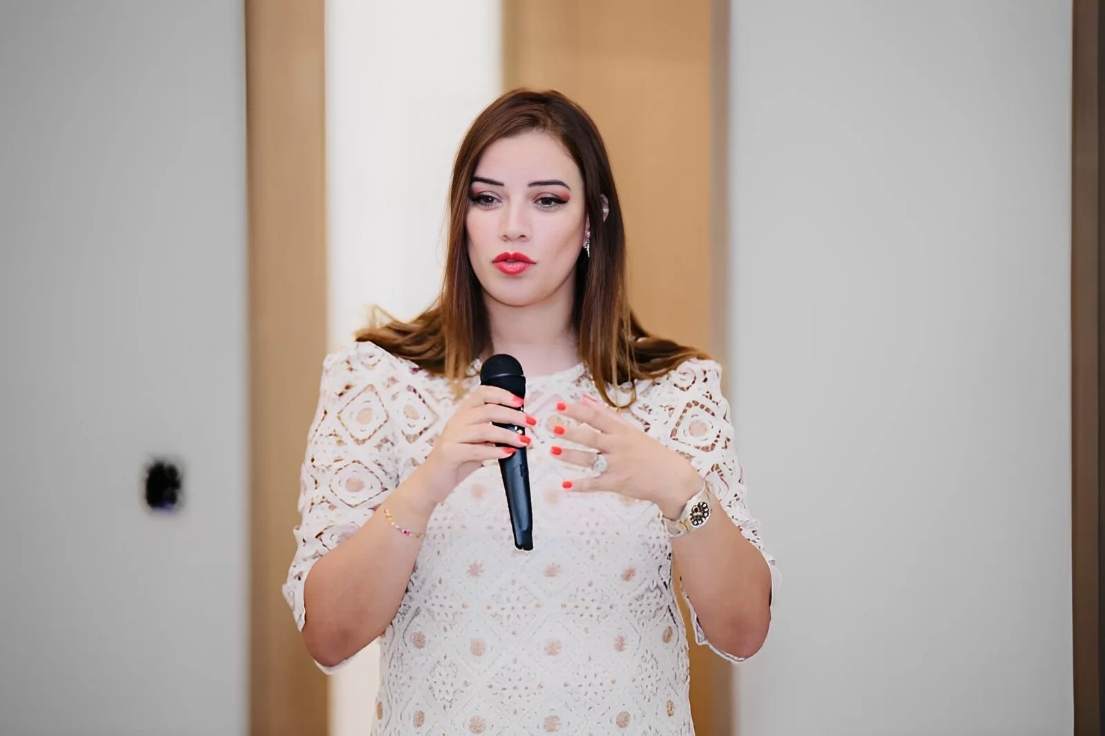 Karima Oualla We invite you to fill out this survey that takes no more